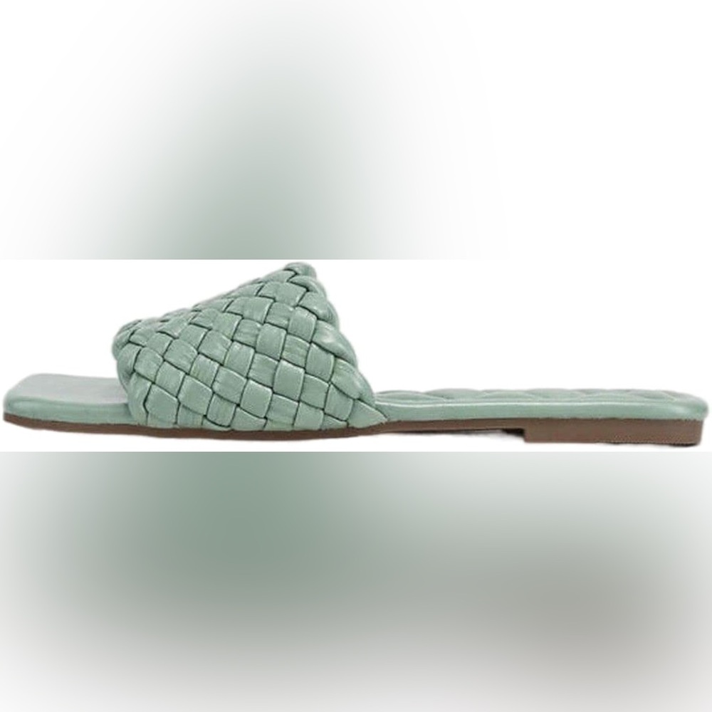 Soda 7.5 Dusty Sage Square Open Toe Sandals Slip On Weave Slide Strap Slippers